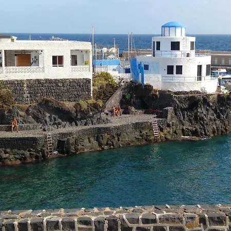 아파트 Modern In Candelaria, 130 M² With Shared Pool